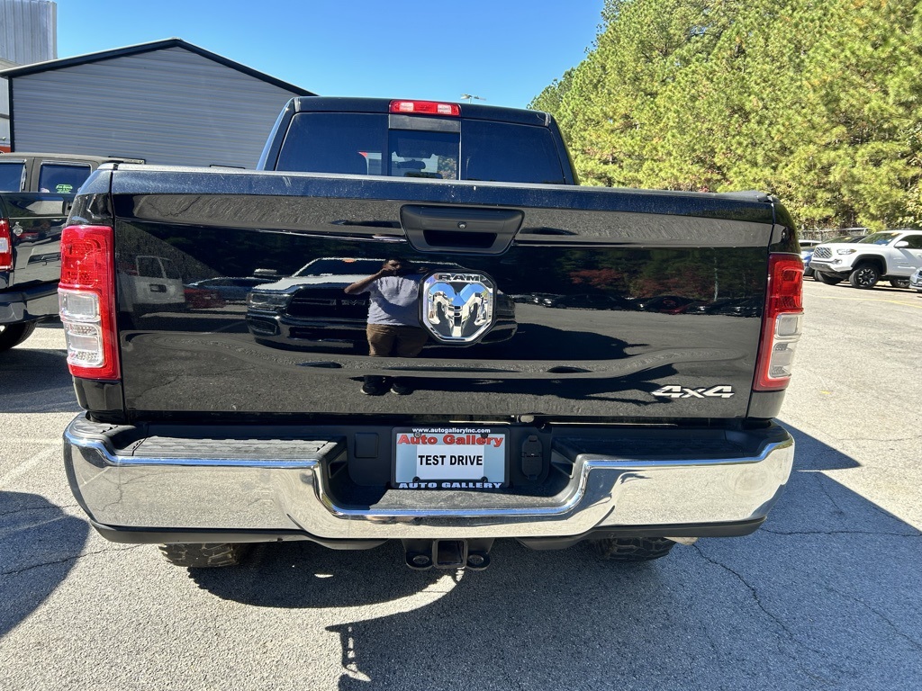 2022 Ram 2500 Tradesman photo 3