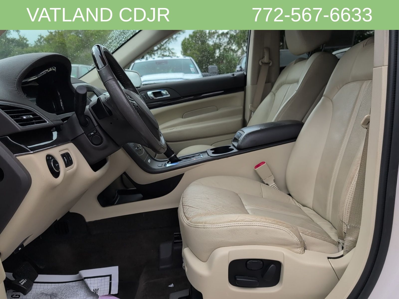 2016 Lincoln MKT EcoBoost photo 34