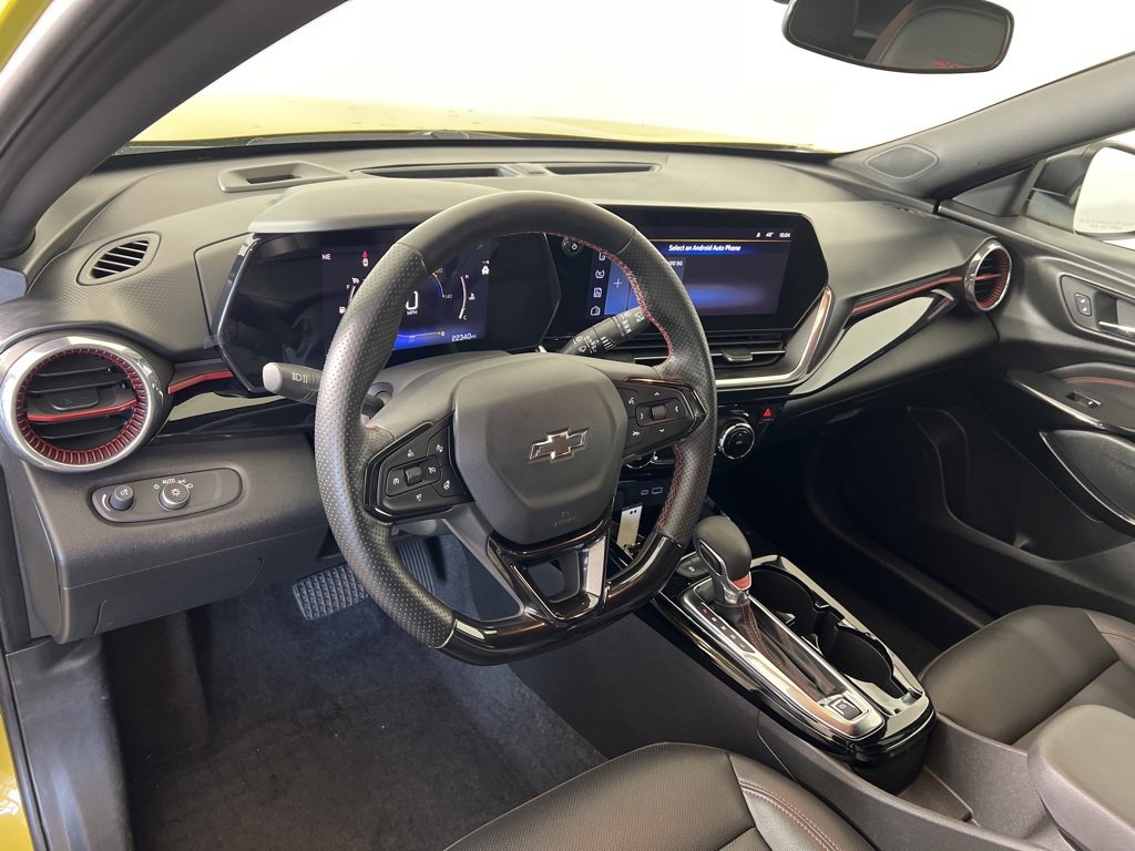 2024 Chevrolet Trax photo 3