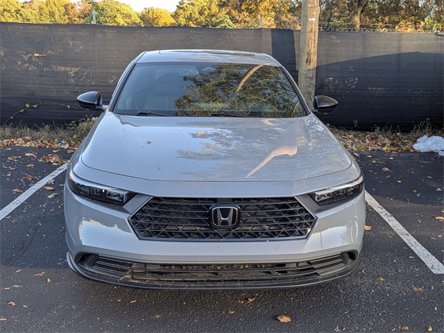 2023 Honda Accord Hybrid Sport photo 2