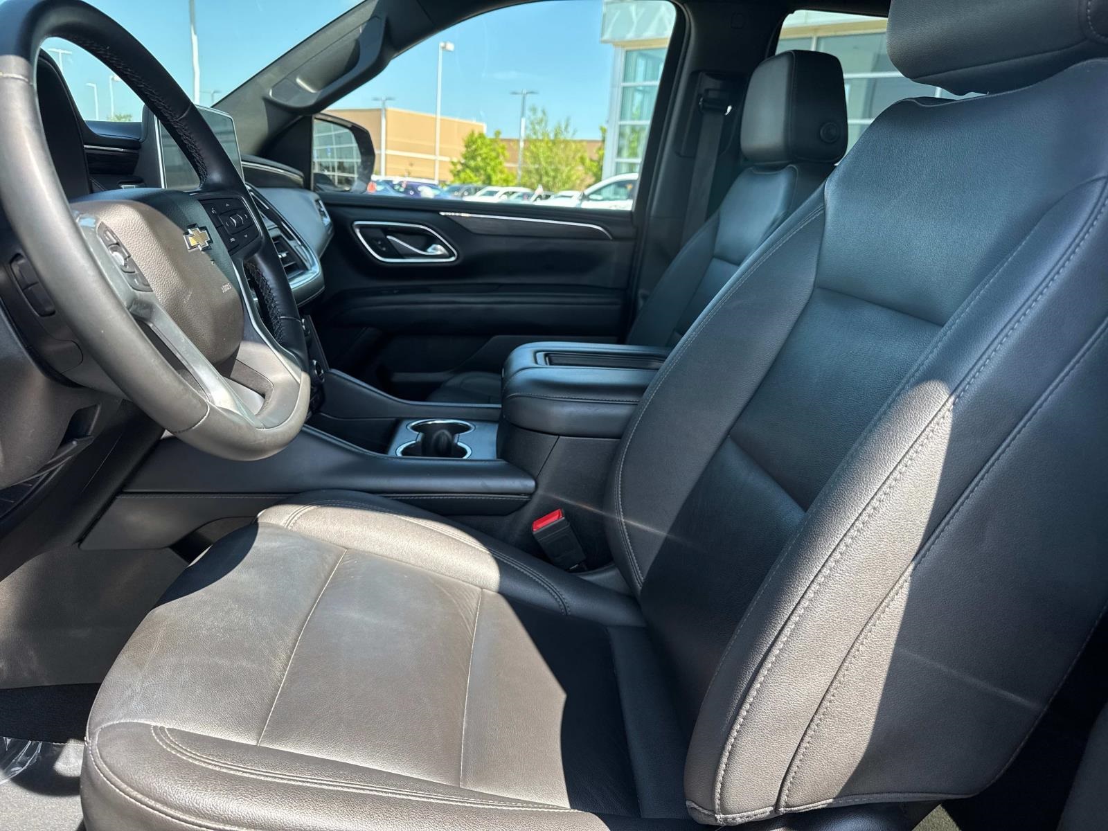 2023 Chevrolet Tahoe LT photo 13