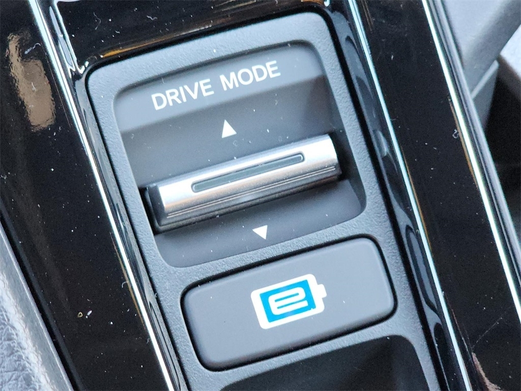 2025 Honda Accord Hybrid Sport-L photo 10