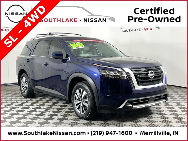 2023 Nissan Pathfinder SL's photo