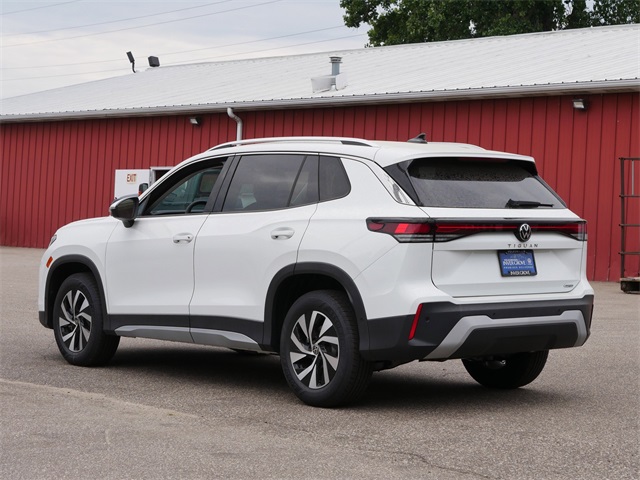 2025 Volkswagen Tiguan S photo 2