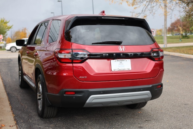 2024 Honda Pilot EX-L photo 3