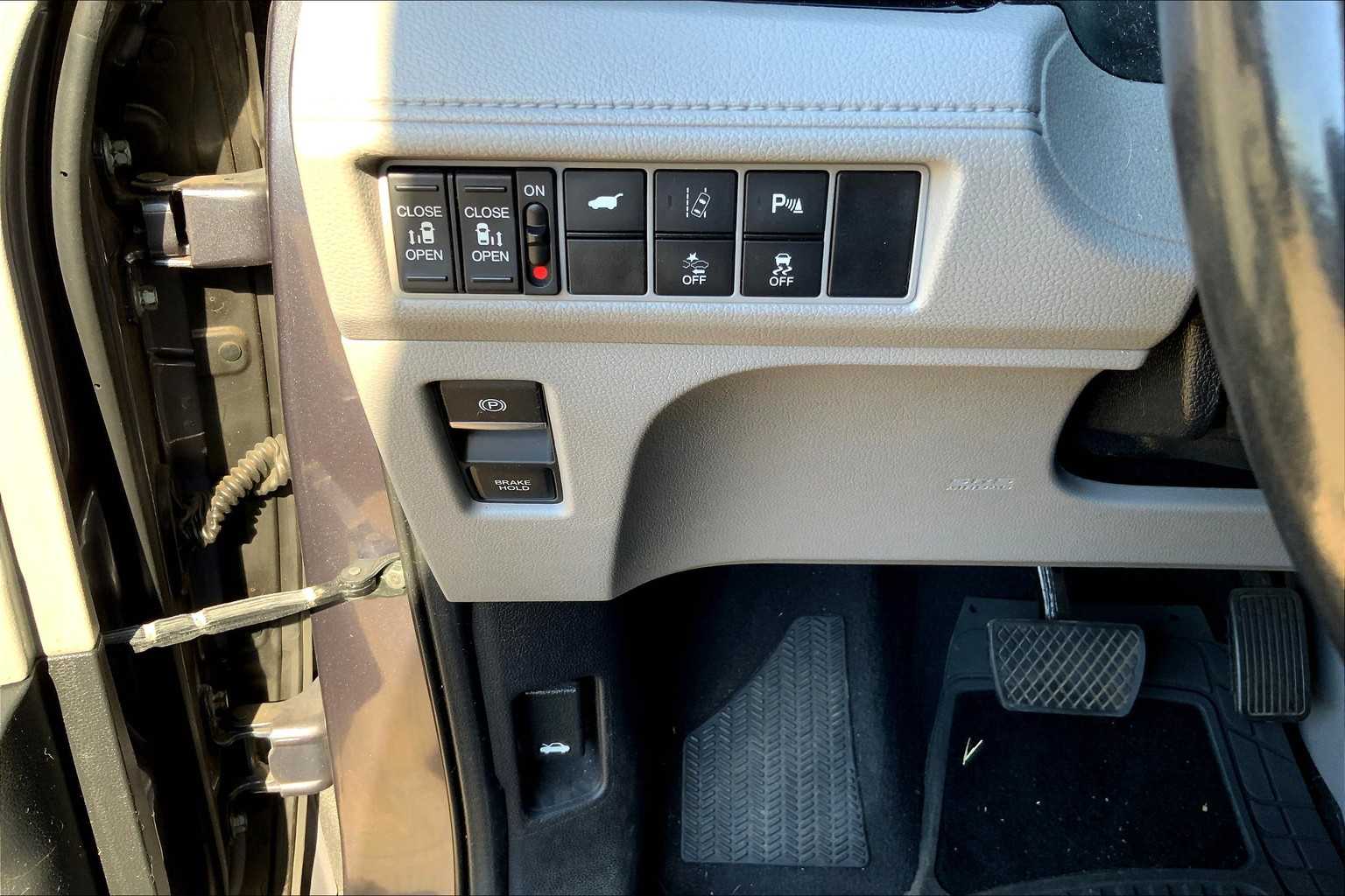 2018 Honda Odyssey Elite photo 30