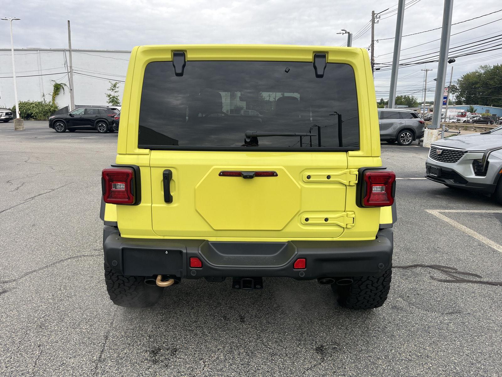 2024 Jeep Wrangler Rubicon 392 photo 4