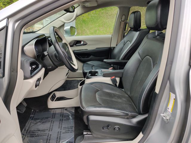 2018 Chrysler Pacifica Limited photo 4