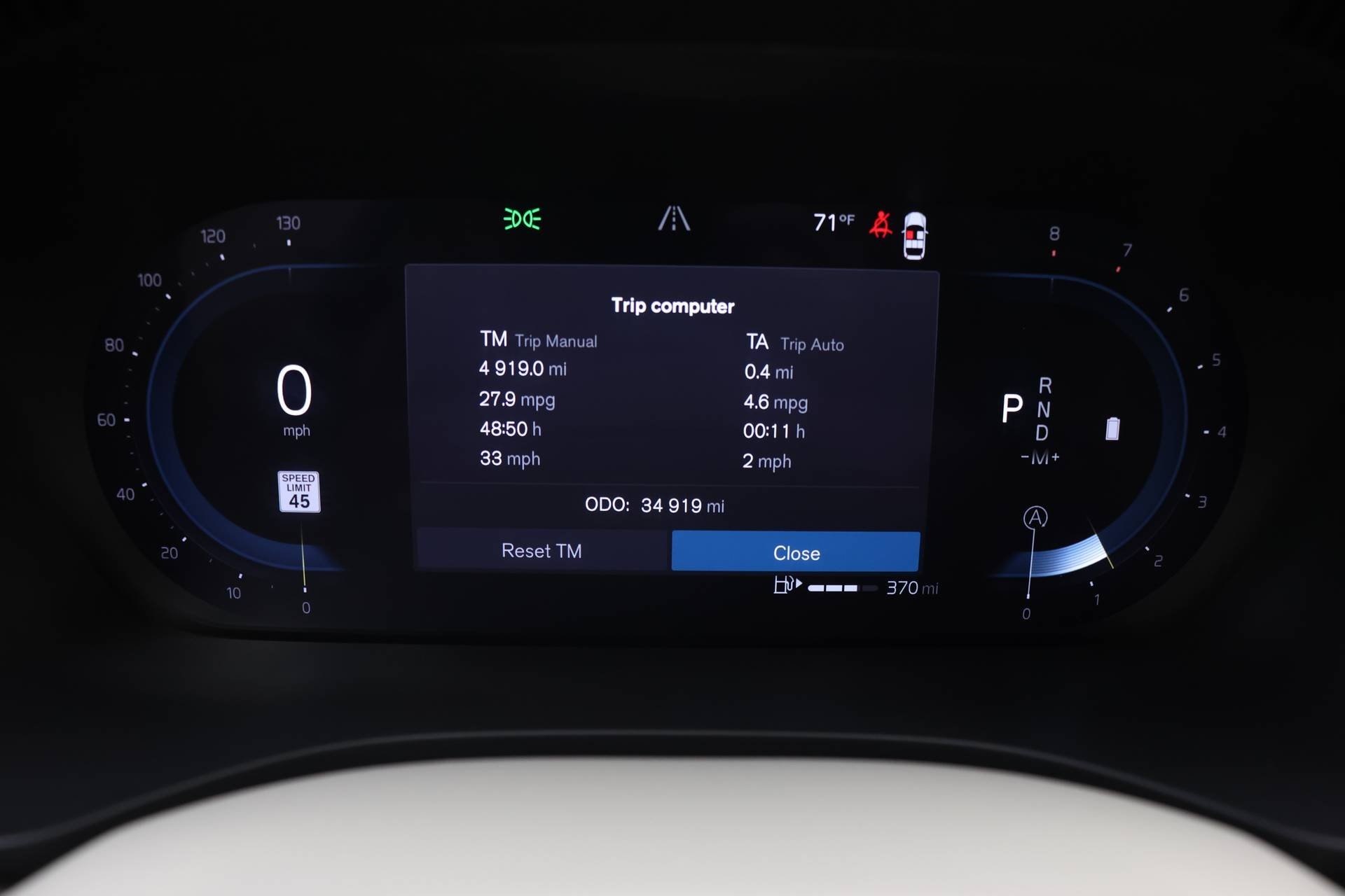 2023 Volvo XC60 B5 Ultimate photo 22