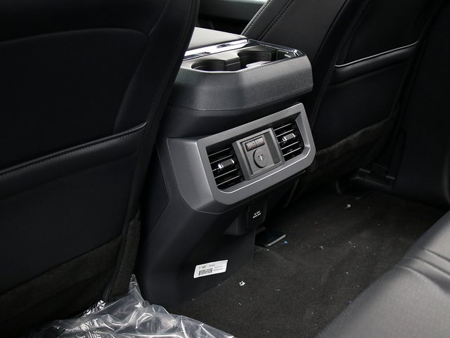 2026 Ford F-250 Lariat photo 15