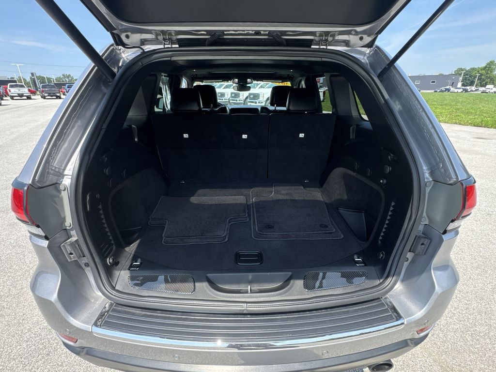 2019 Jeep Grand Cherokee Limited photo 19