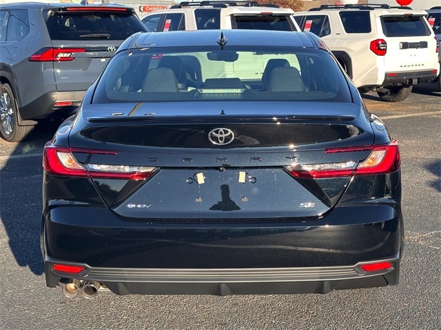 2026 Toyota Camry SE photo 4