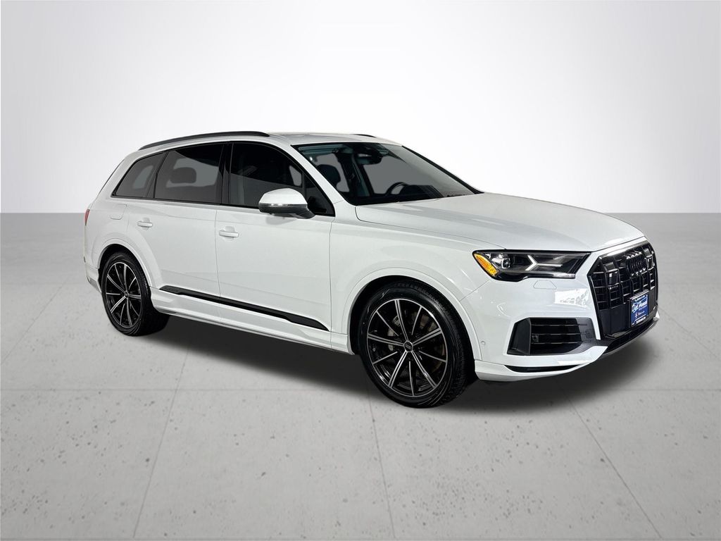 2023 Audi Q7 55 Prestige photo 4