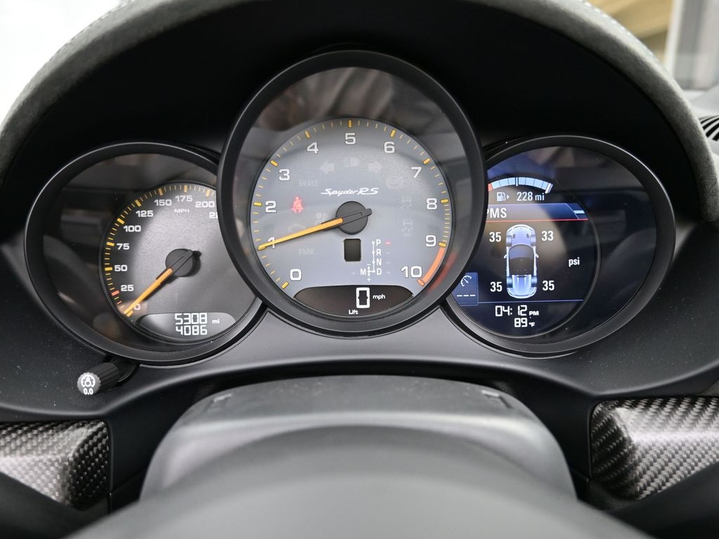 2024 Porsche Boxster Spyder photo 23