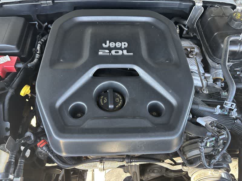 2022 Jeep Wrangler Willys photo 13