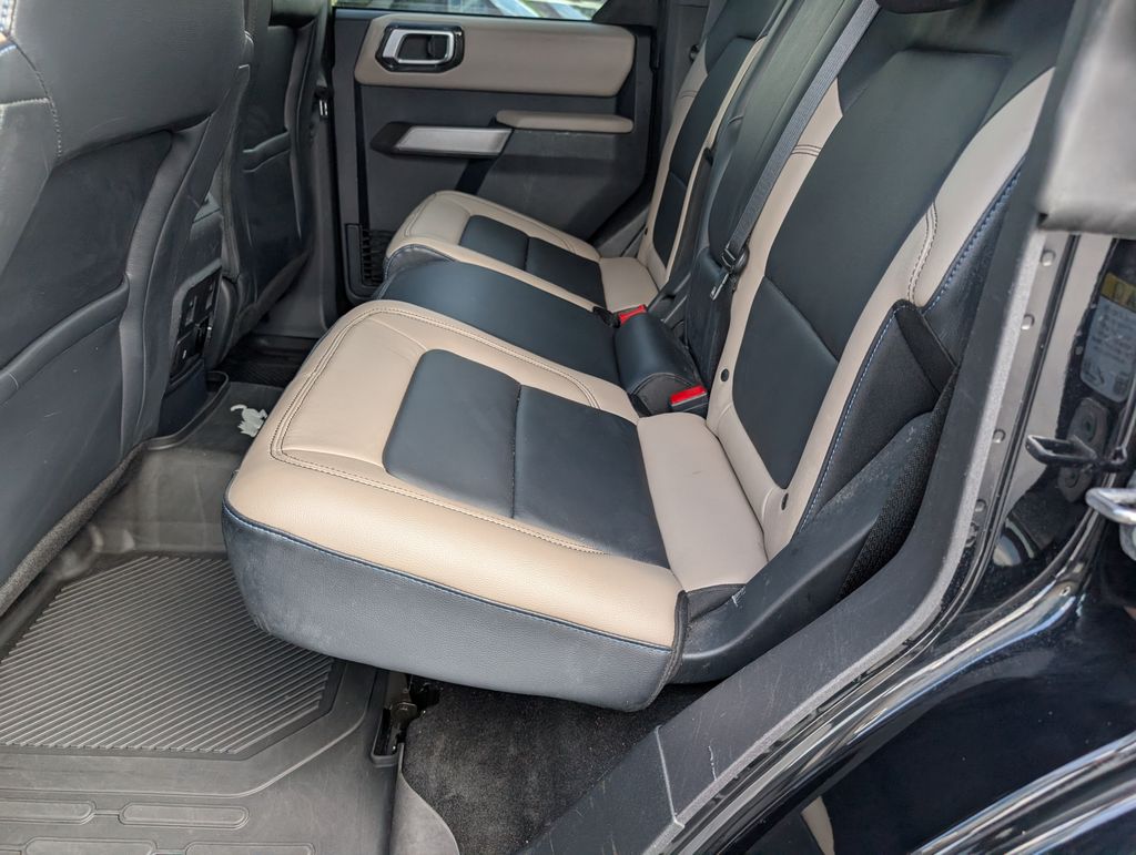 2022 Ford Bronco Wildtrak photo 8