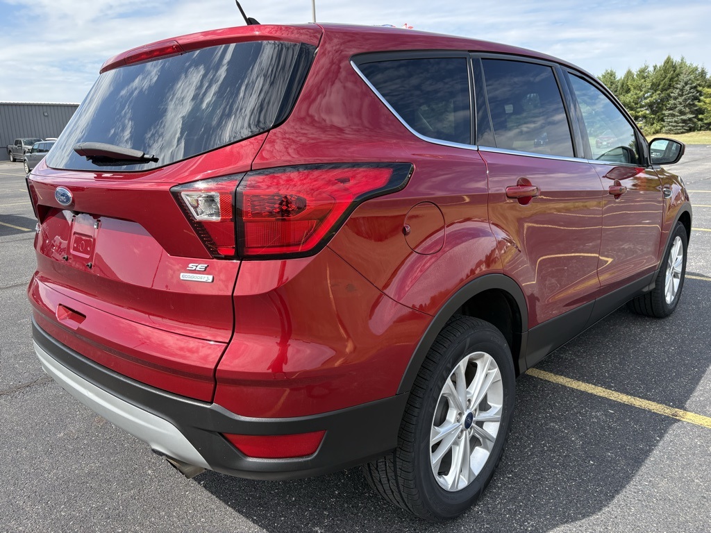 2019 Ford Escape SE photo 5