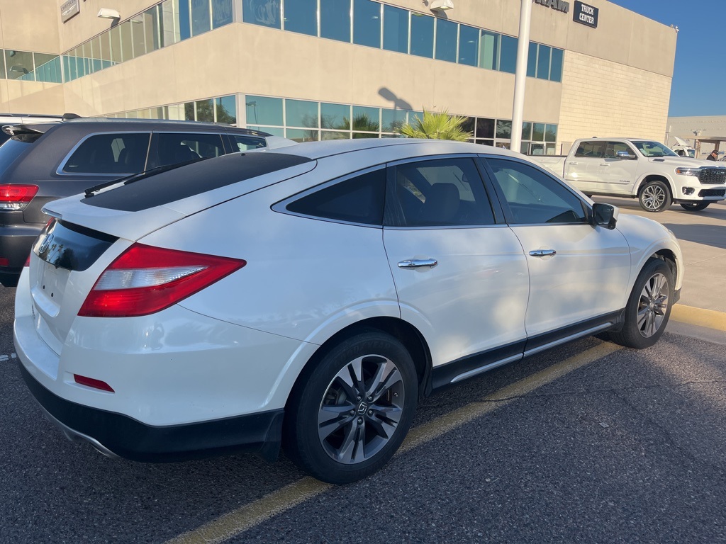 2015 Honda Crosstour EX-L V6 photo 2