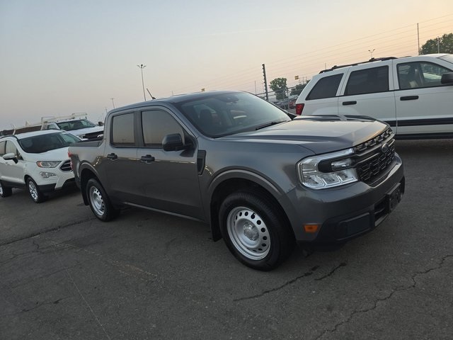 2023 Ford Maverick XL photo 2