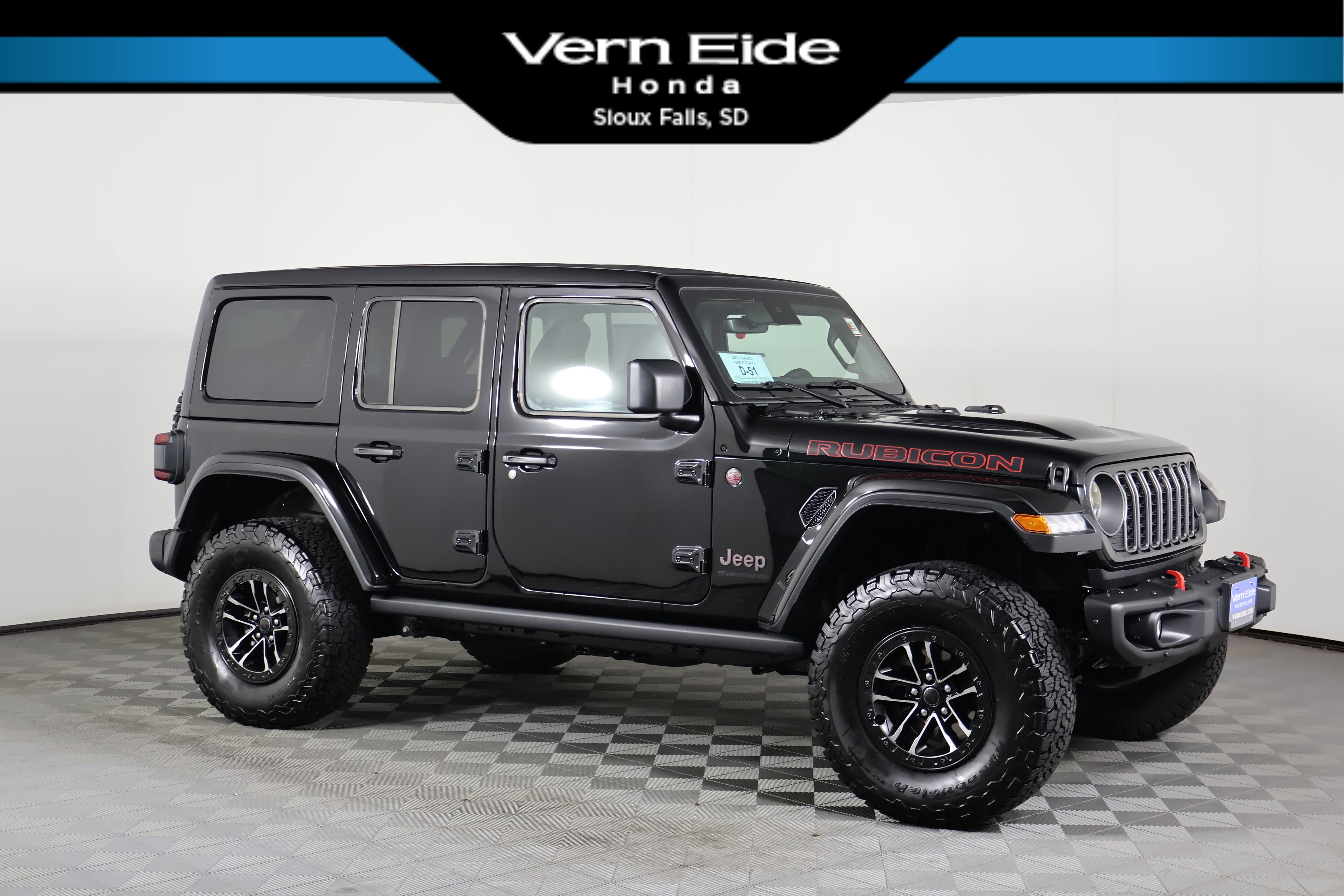 2025 Jeep Wrangler Rubicon's photo