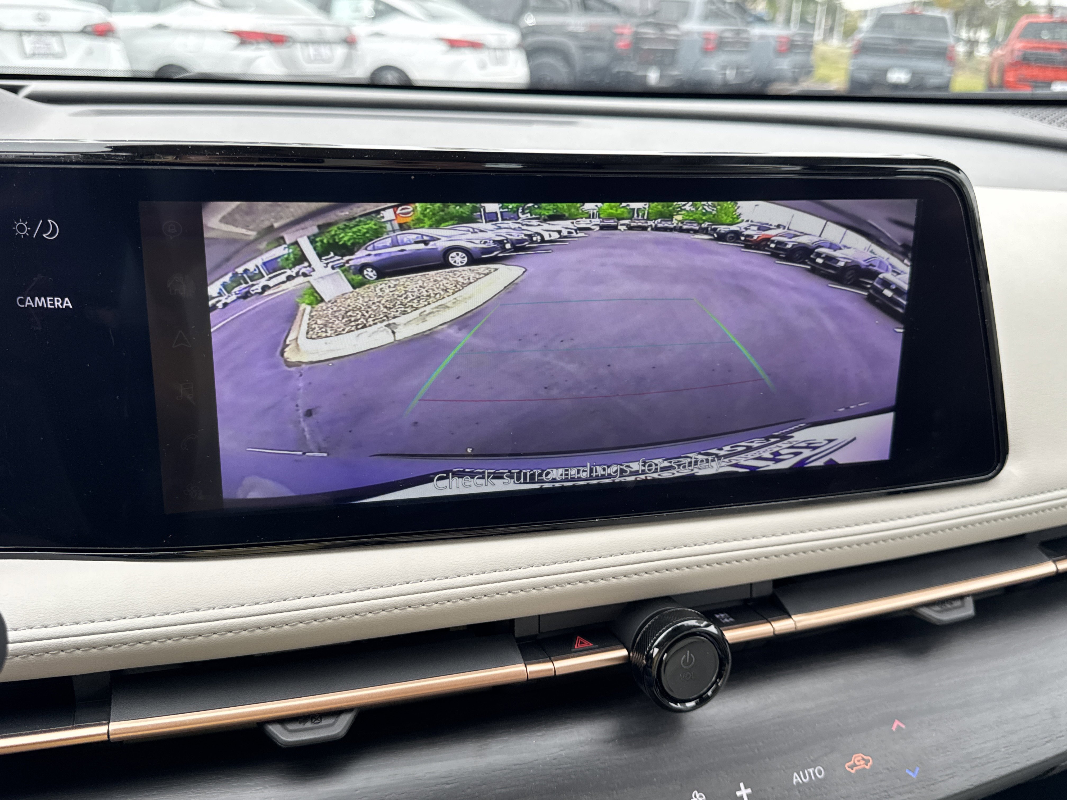 2024 Nissan ARIYA Engage photo 8