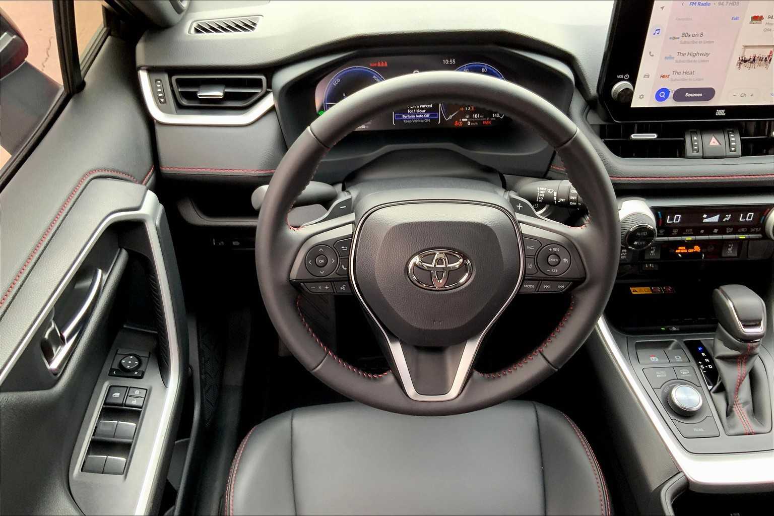 2025 Toyota RAV4 Hybrid XSE photo 10