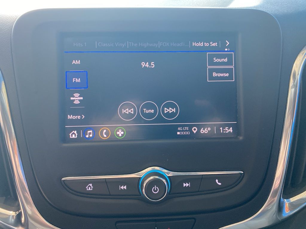 Used 2024 Chevrolet Equinox LT with VIN 3GNAXUEG1RS244623 for sale in Elk River, Minnesota