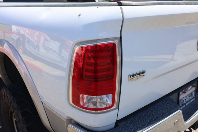 2016 Ram 2500 Laramie photo 6