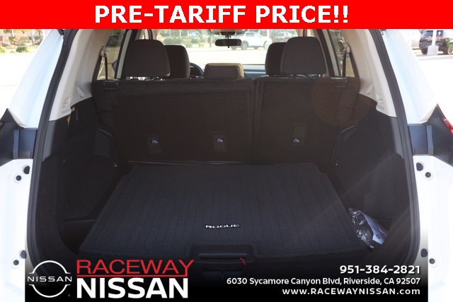 2025 Nissan Rogue S photo 12