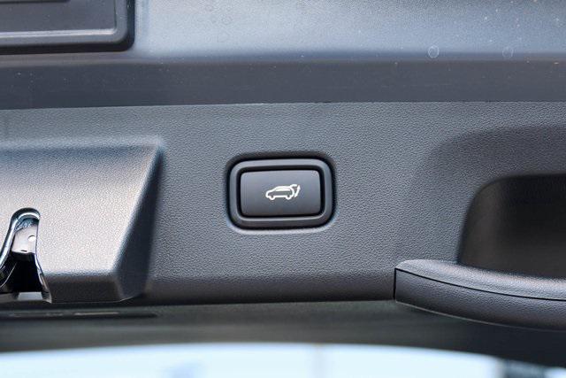 New 2025 Gray Hyundai SEL Convenience FWD image 7
