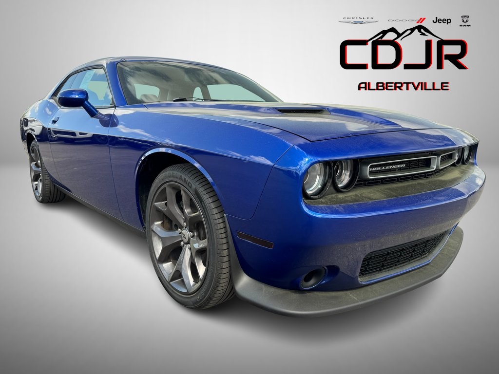 2018 Dodge Challenger SXT Plus's photo