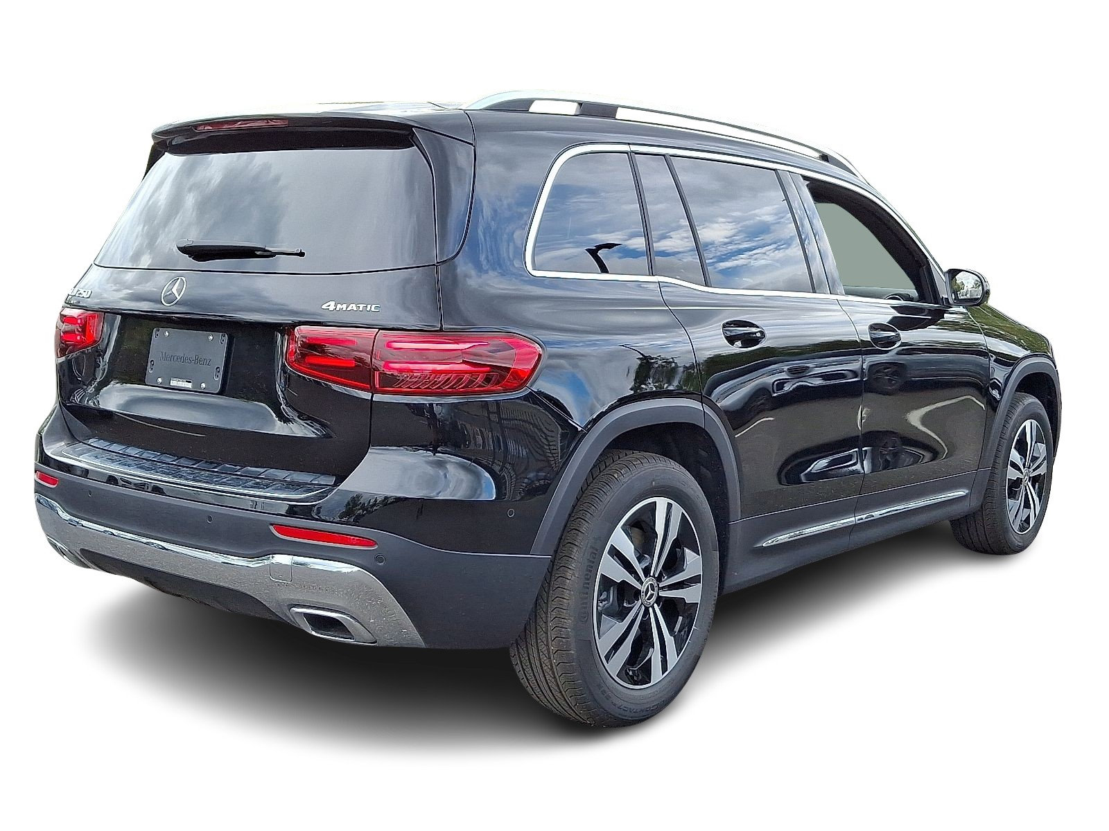 2026 Mercedes Benz GLB 250 4MATIC photo 3