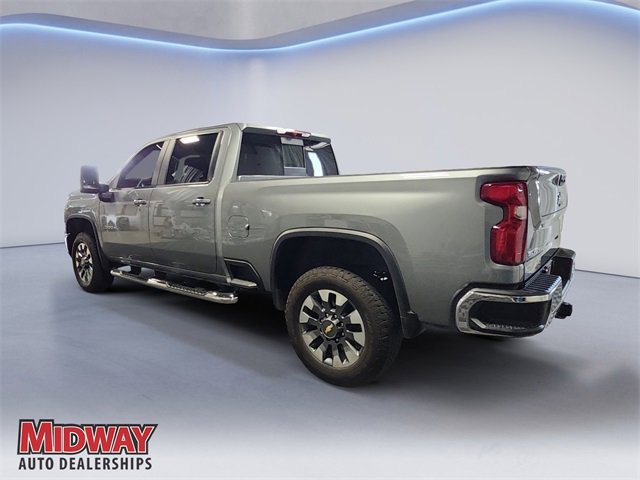 2025 Chevrolet Silverado 2500HD LT photo 3