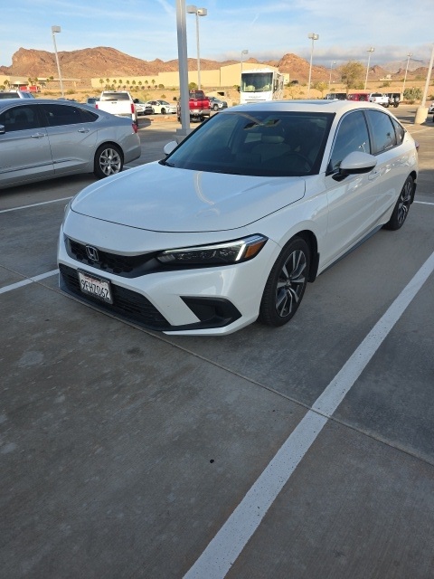 2023 Honda Civic Hatchback EX-L's photo