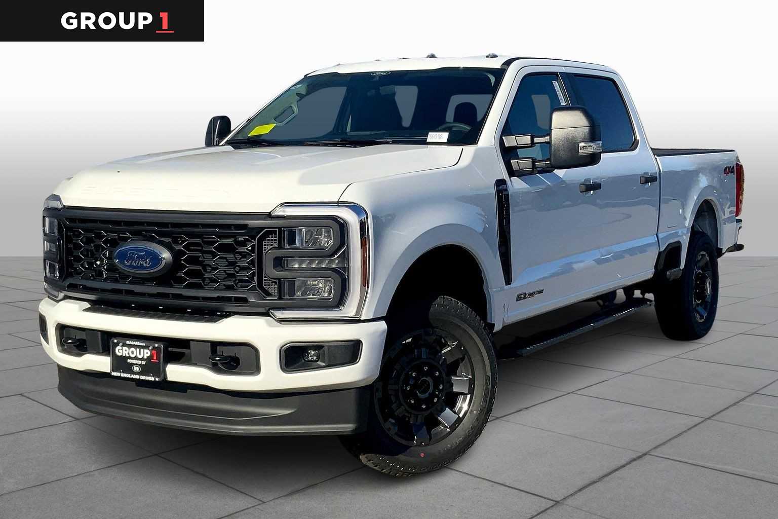 2026 Ford F-350 Super Duty XL's photo
