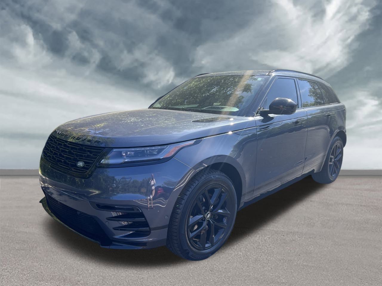 2024 Land Rover Range Rover Velar Dynamic SE's photo