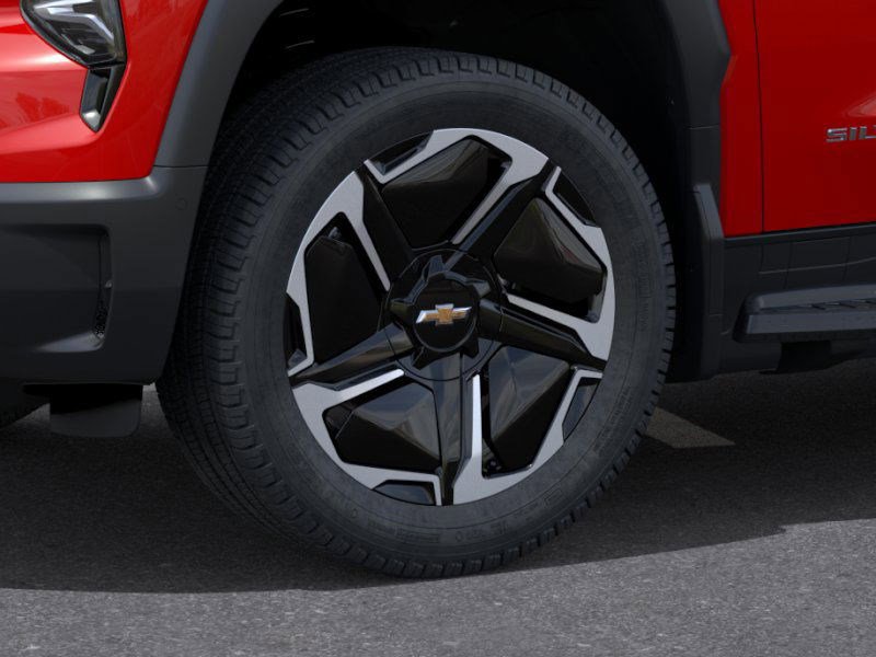 2026 Chevrolet Silverado EV LT photo 8