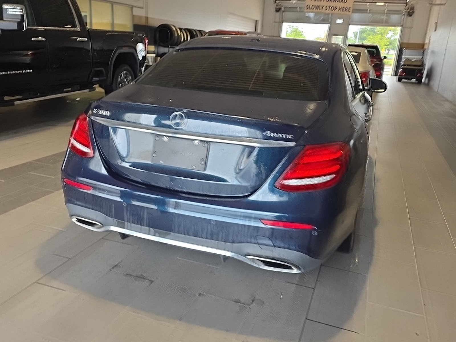 2017 Mercedes Benz E 300 4MATIC photo 6