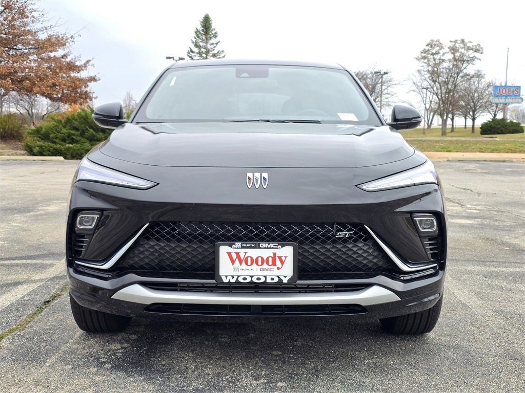 2026 Buick Envista ST photo 2