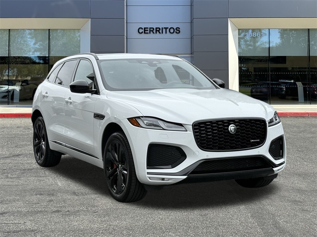 2025 Jaguar F-PACE P400 R-Dynamic S photo 3