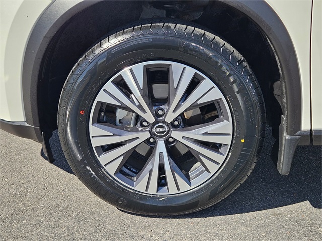 2023 Nissan Rogue SV photo 8