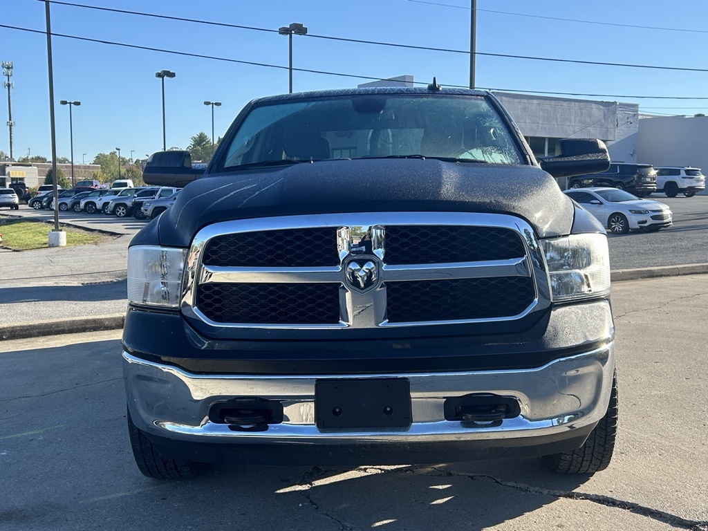 2023 Ram 1500 Classic Tradesman photo 3