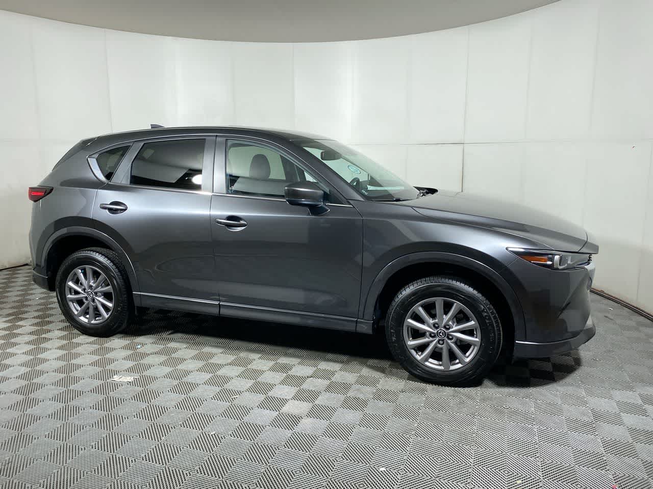 2024 Mazda CX-5 2.5 S Preferred photo 4