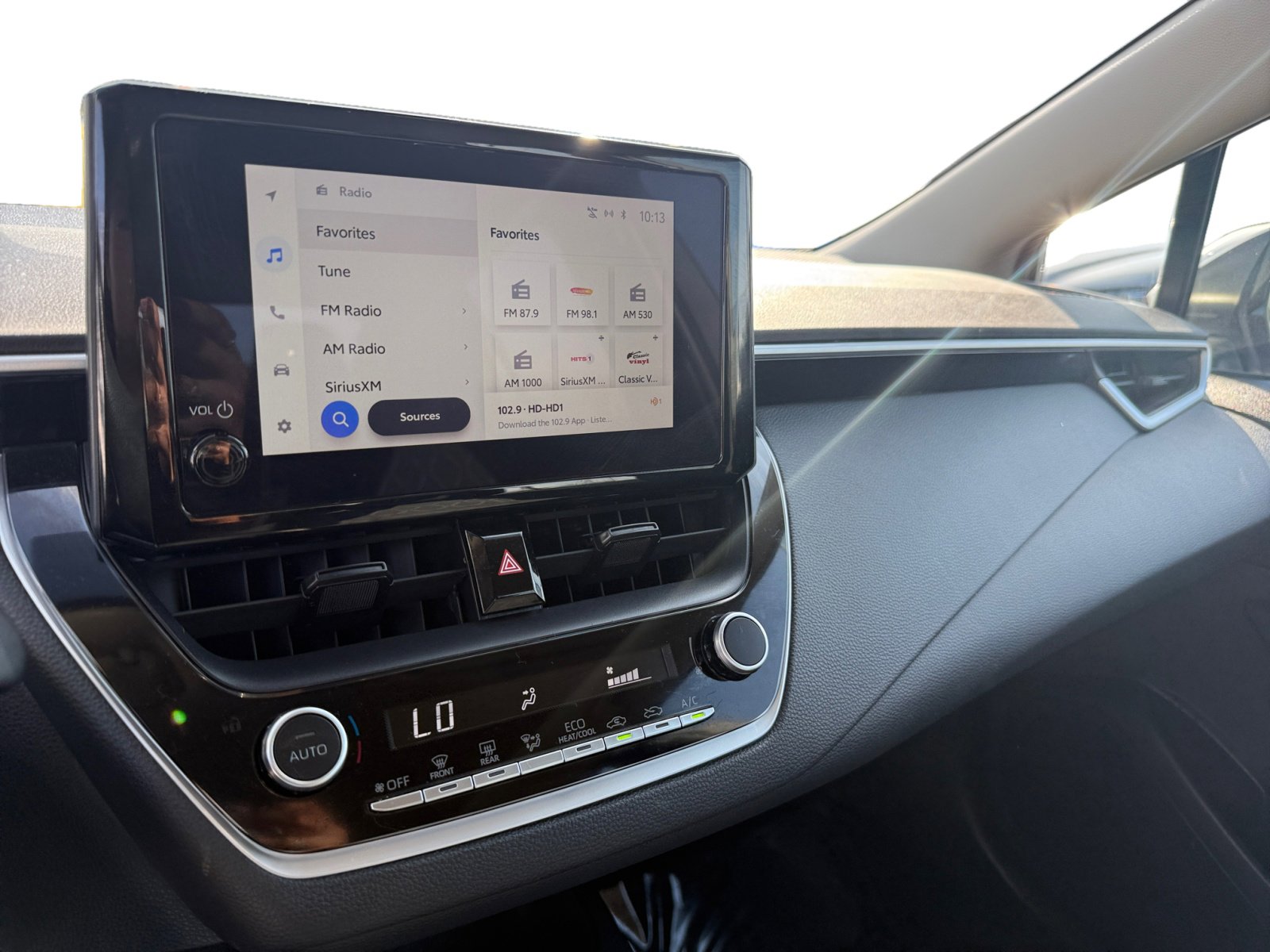 2024 Toyota Corolla LE photo 12