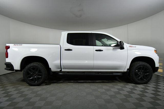 2025 Chevrolet Silverado 1500 LT Trail Boss photo 13