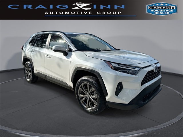 2024 Toyota RAV4 XLE Premium's photo