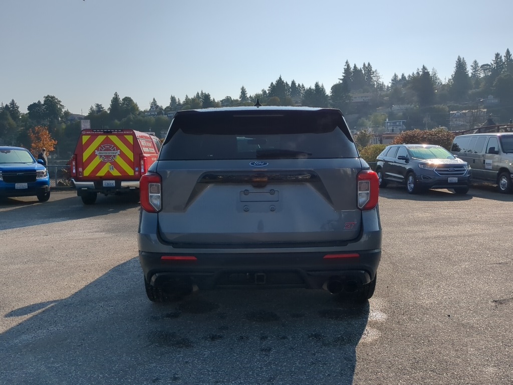 2021 Ford Explorer ST photo 12