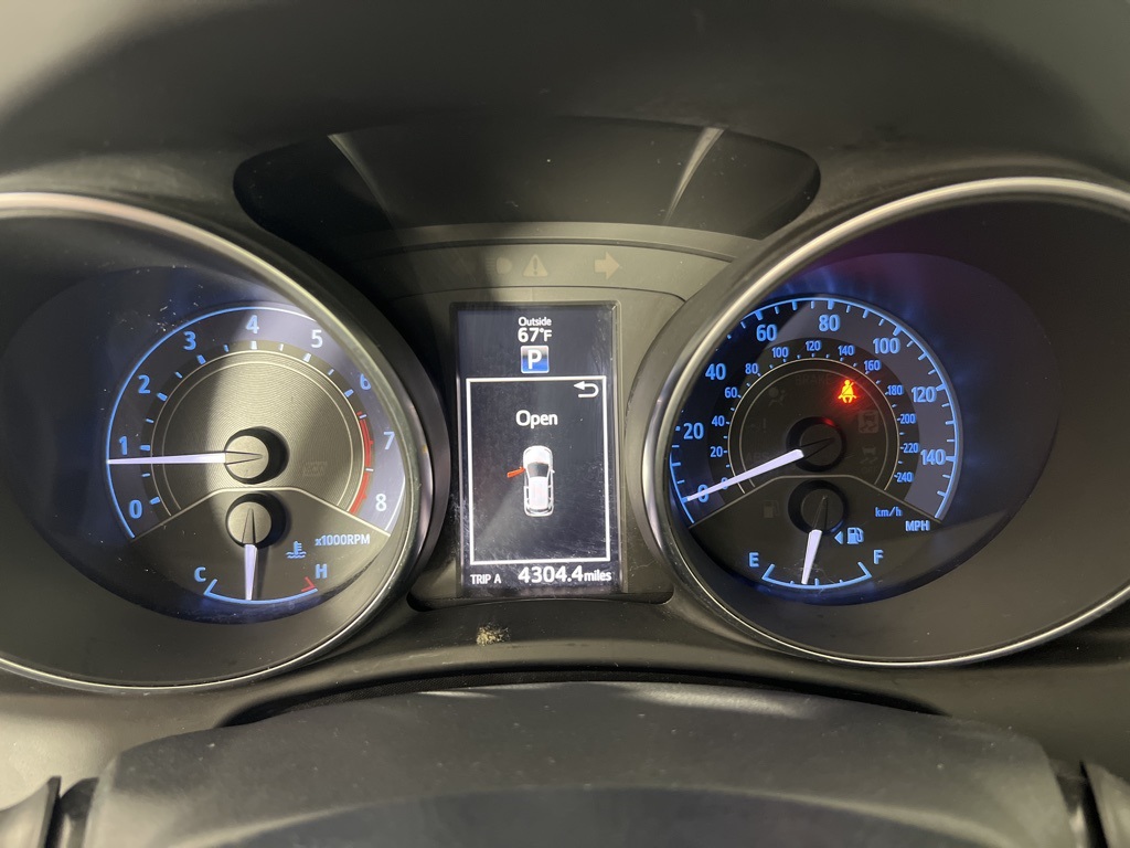 2018 Toyota Corolla iM Base photo 18