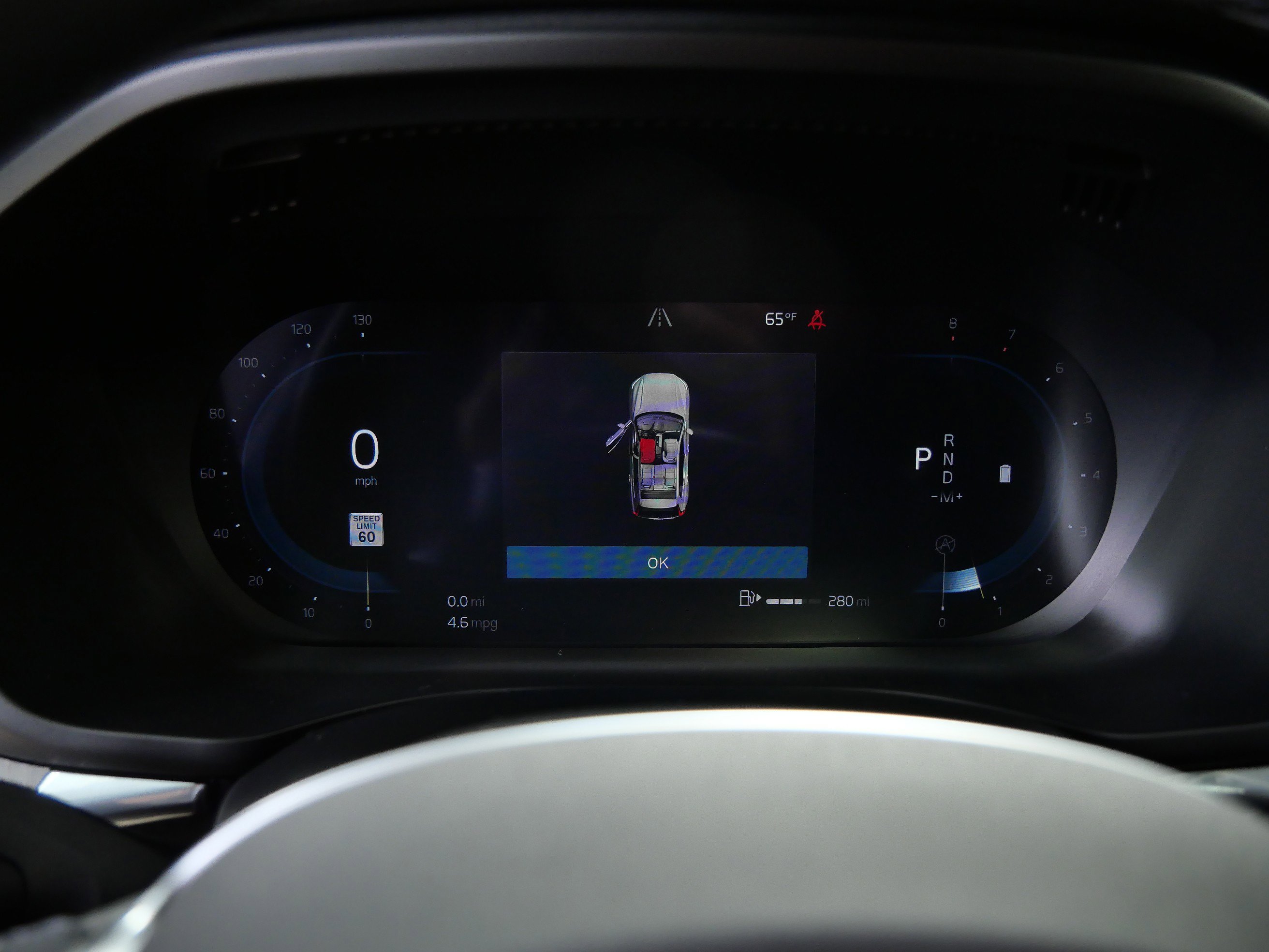 2025 Volvo XC60 Plus photo 26