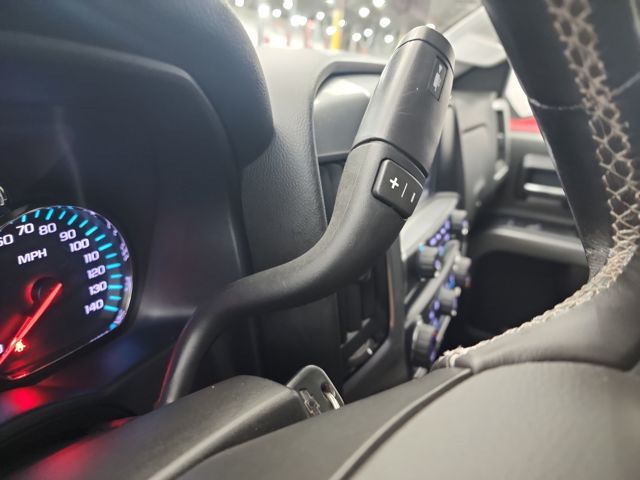 2017 Chevrolet Silverado 1500 LT photo 25